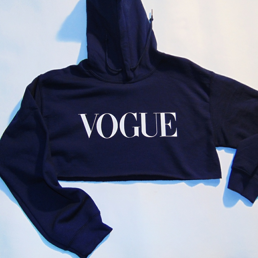 Forever 21 Vogue cropped Hoodie - Picture 3 of 4